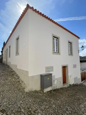 Casa de Sampaio - Castelo Mendo