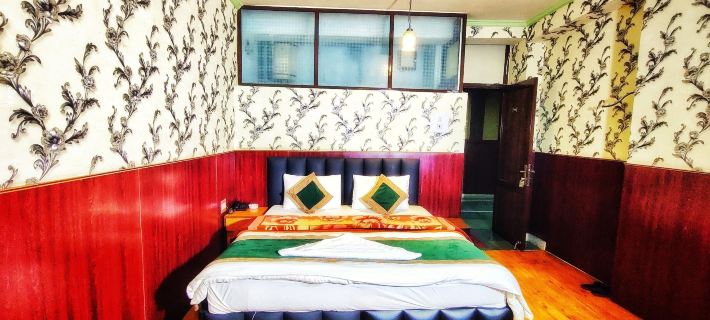 Darussalam Restaurant and Inn Srinagar Hotels in Srinagar