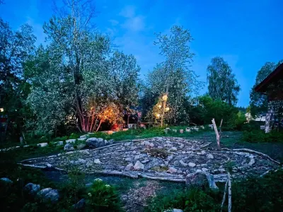 Romantic Spa Villa with Fireplace by the Lake Hoteles en 