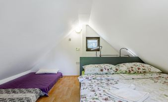 Ladybug House with Whirlpool