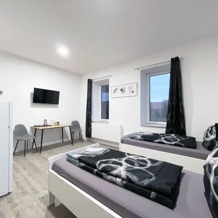 Hochwertige Studios für Monteure