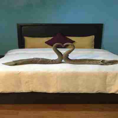 MeroStay 214 Guest House BK Rooms