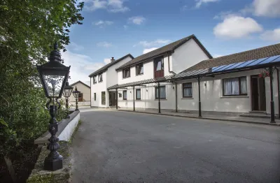 The Skye Inn Hotels in Portree