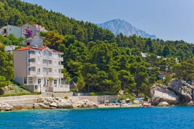 Hotel Sunceva Postelja Brela Hotels near Punta Rata Beach