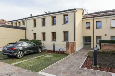 Casa Fiera Few Steps from the Centre with Car-Park