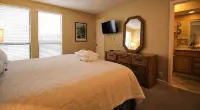 Fripp Villa Sleeps 4 With Free Amenity Passes