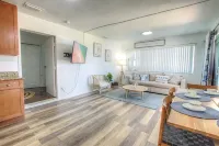 Daytona Shores Inn and Suites