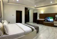 De James Hotels and Suites Hotels in Gui