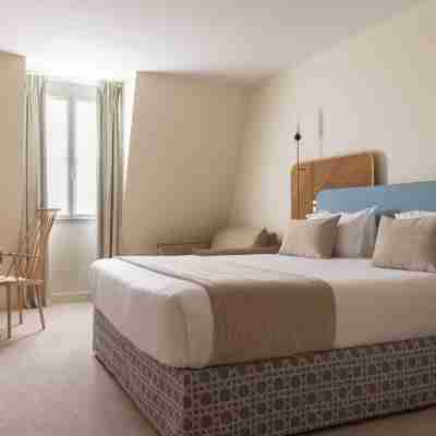 Le Grand Hôtel du Plessis-Robinson Rooms