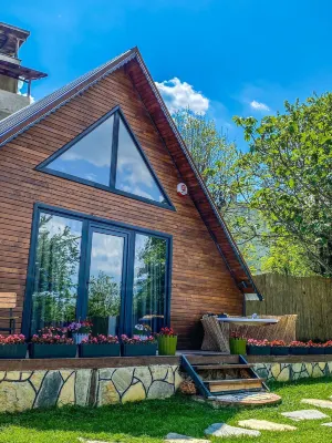Maşukiye Pink House Bungalow