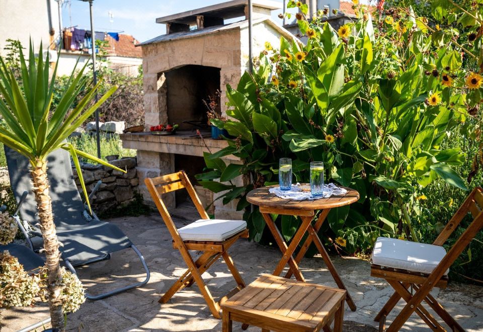 Hotel Stone House Harmony, Exterior, Garden
