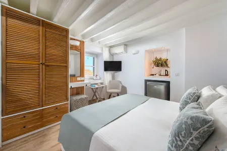 Lindos Allure Villa with Jacuzzi and Acropolis View!!! Отели рядом с достопримечательностью «Акрополь Линдоса»