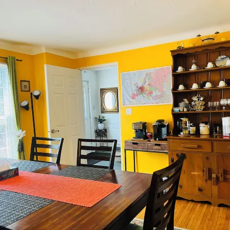 Cozy House B&B