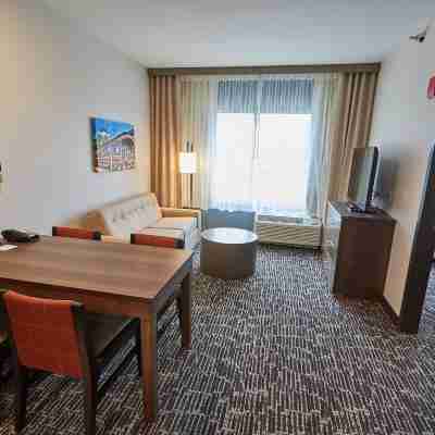 Gundersen Hotel & Suites Rooms