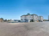 Gold Circle Inn Hotels in Lloydminster