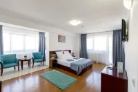 Lira Pacific Aparthotel Hotel in zona Piata Cazino