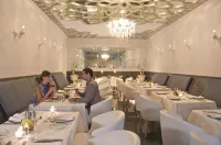 亞喀巴瑞享度假村及法義公寓式酒店 - 早餐