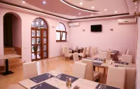 Hotel Apollonia - breakfast