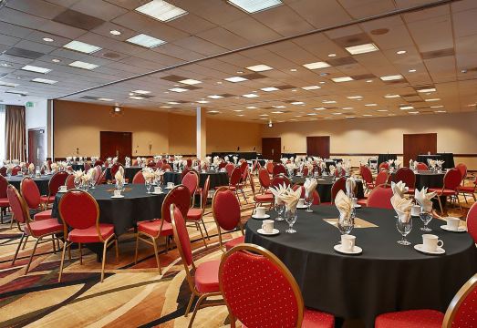 유니버시티 플레이스 호텔 앤드 컨퍼런스 센터