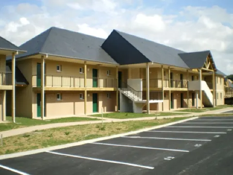 Adonis Hauts de Honfleur Hotels near Chapelle Notre-Dame-de-Grace