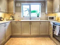 Woodbine Cottage - Homestays