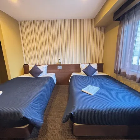 HOTEL LiVEMAX Fukuyama Ekimae