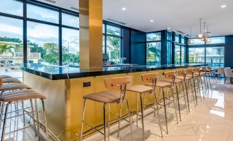 Cambria Hotel Fort Lauderdale Beach