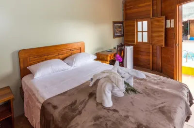 Shepherd's Inn Hotels in Crown Point