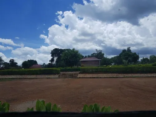 C & G Heritage Cottage Hotels in Bugahya