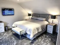 Millstream Mews