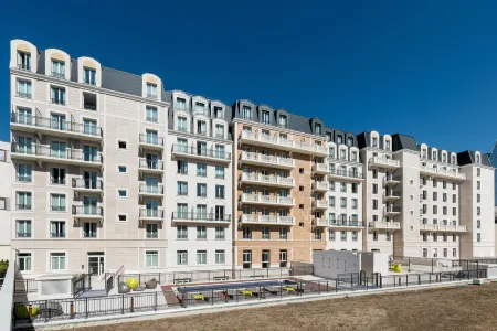 The Social Hub Paris La Défense