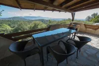 Hotel les Hauts de Porto-Vecchio Hotels in Порто-Веккьо