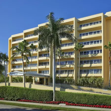Edgewater Beach Hotel
