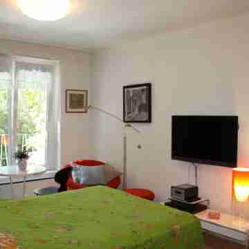 GoVienna - Charming Studio Rooms