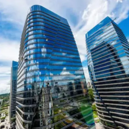 Mercure Sao Paulo JK Отели рядом с достопримечательностью «Бизнес-центр Infinity Tower»