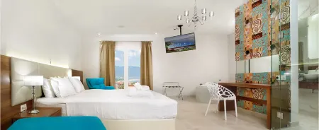 Electra Hotel Отели в г. Милиес