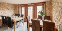 Hills Farm Stays - breakfast