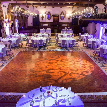 The Mission Inn Hotel and Spa Отели в г. Риверсайд