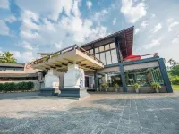 Earl's Regent Hotel Hotels near Temple of the Gadaladenia