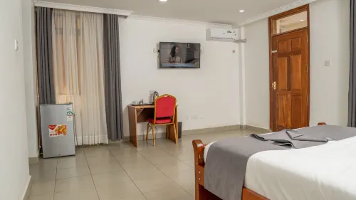 Whirlspring Hotel