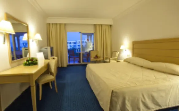 El 牟拉迪馬赫迪耶酒店