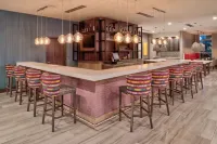 Hilton Garden Inn Little Rock Downtown - Baarit
