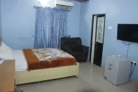 Chisam Suites Annex Hotels in Ozuaha