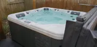 Rose Apartments and Spa - อ่างจากุชชี่