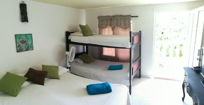Harold's Place 201 - Housity
