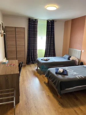 Hôtel le Saint Amand Hotels in Saint-Bonnet-Tronçais