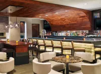 DoubleTree by Hilton San Antonio Airport