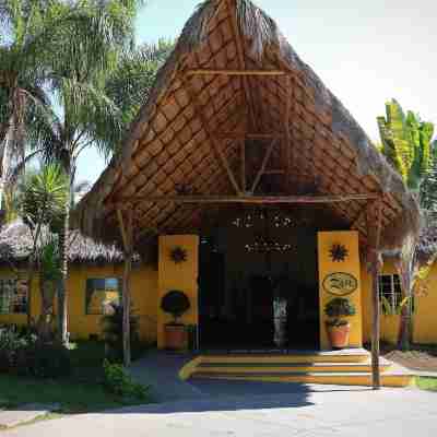 Zar Colima Hotel Exterior