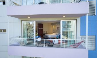 Shoshana Hotel Boutique