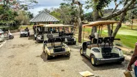 Casa Victoria Golf Retreat - parking